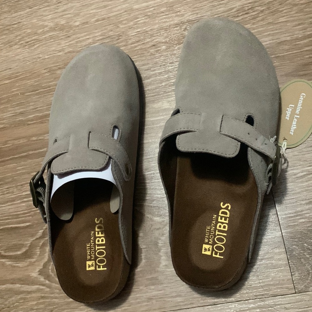 Taupe clogs